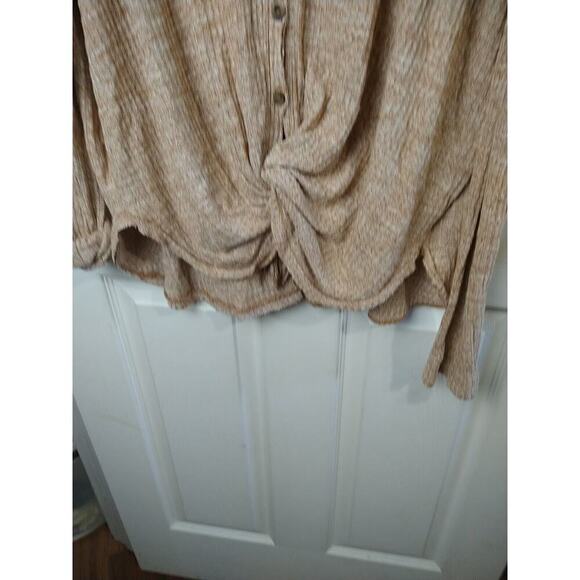 Out From Under Rust Oversized M Long Sleeve V Neck Waffle Button Knotted Blouse. - Picture 3 of 9